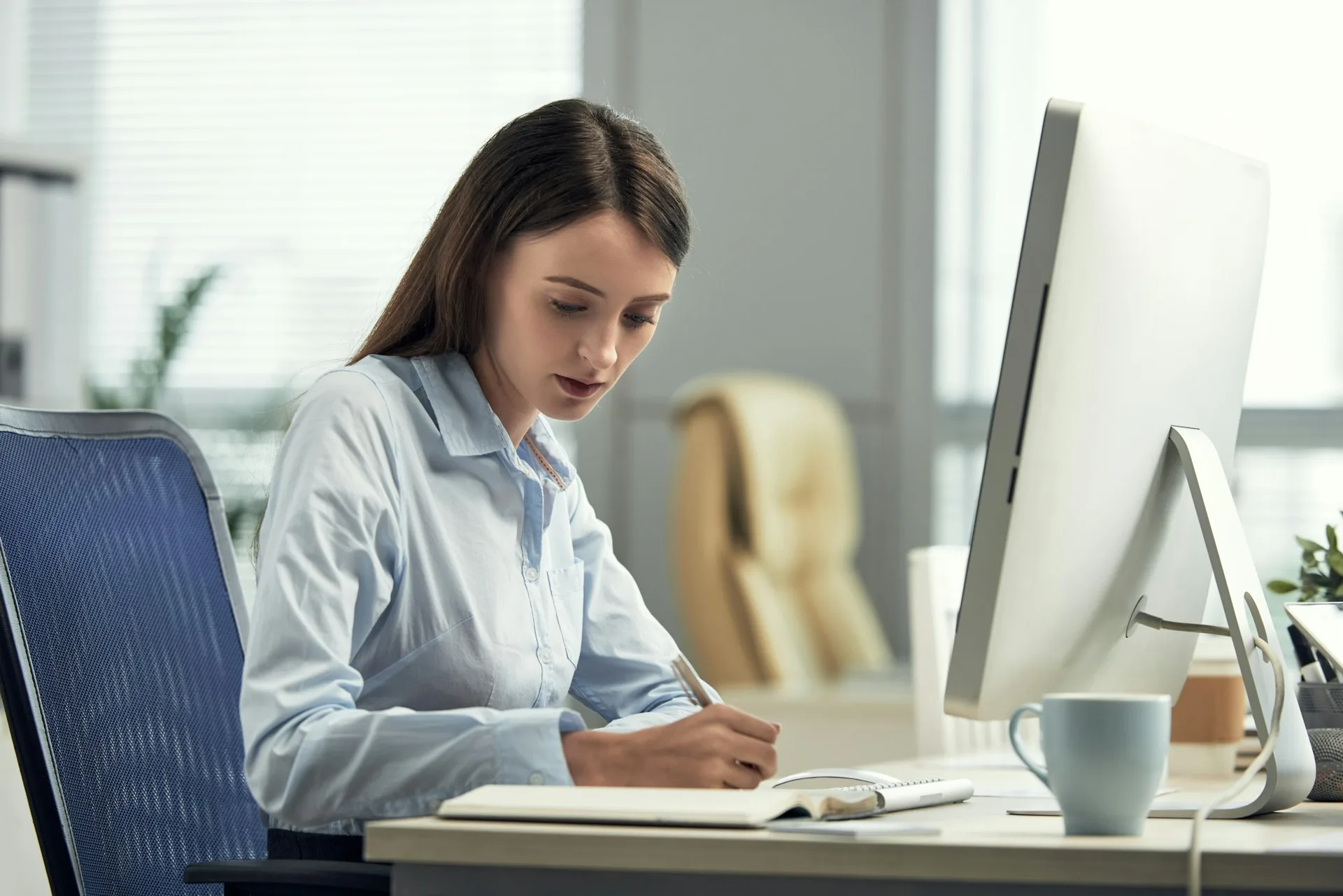 Why Letting AI Run Your SEO Is Quietly Killing Your Rankings (And How to Use It Properly)